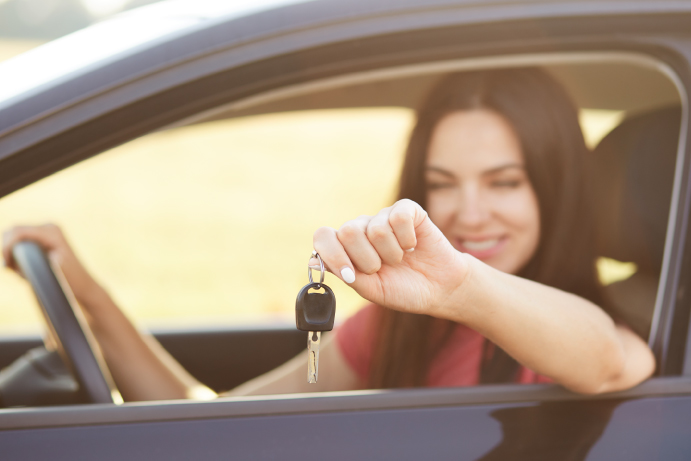 traspasar-el-seguro-de-vehículo-a-otra-persona-en-Colombia